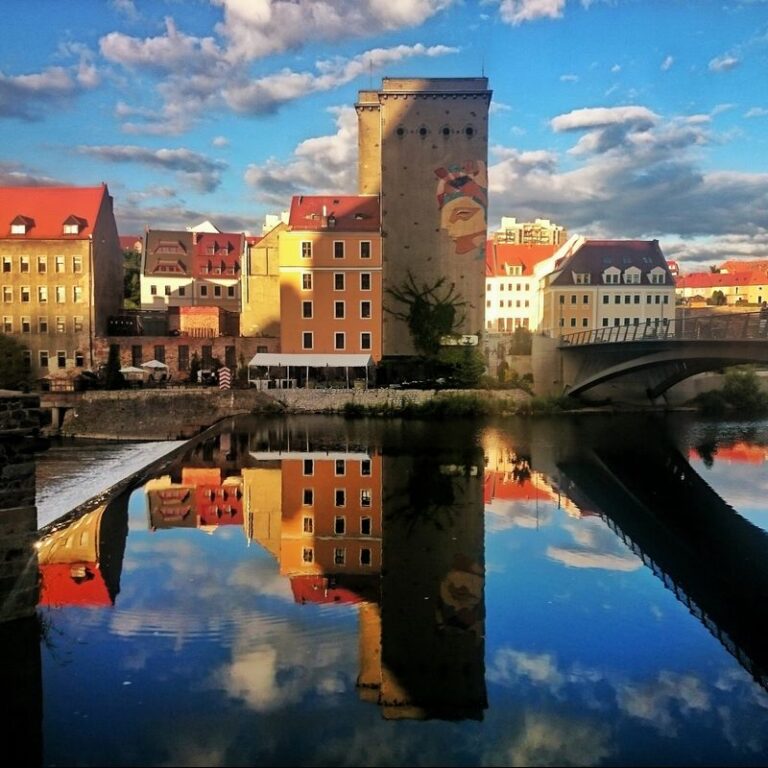 Ciekawe miejsce Mała Wiśniówka tymrazem.pl