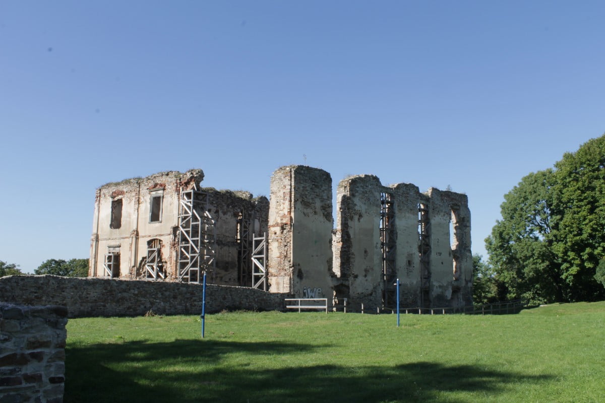 Bodzentyn - zamek