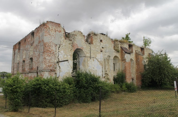 Ruiny synagogi w Wodzisławiu