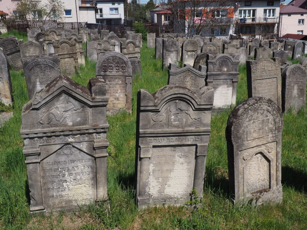 Cmentarz żydowski w Starachowicach