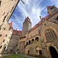 Zamek Bouzov – wyjątkowa siedziba zakonu krzyżackiego